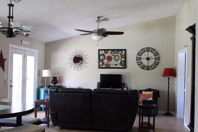 2nd Living Room