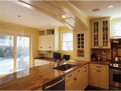 34 Ingraham Rd, Wellesley, MA 02482 - photo 3