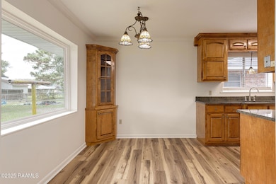 7-web-or-mls-1311 Bruce Ave-7