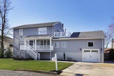 1852 Shore Blvd WEB Robyn (19) - Copy