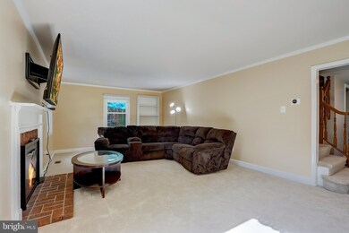 8817 Gramercy Ln, Laurel, MD 20708 - photo 7