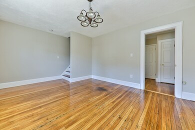69 Highland St unit 4, Waltham, MA 02453 - photo 3