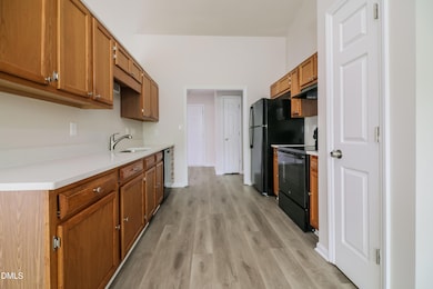 5201 Pronghorn Ln, Raleigh, NC 27610 - photo 6