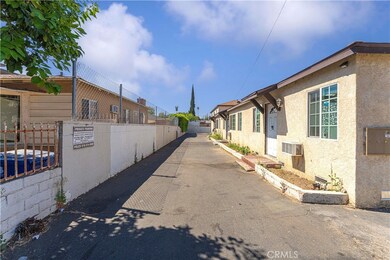 13810 Sherman Way, Van Nuys, CA 91405 - photo 5