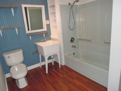 26 Hapgood St unit 3, Bellows Falls, VT 05101 - photo 4