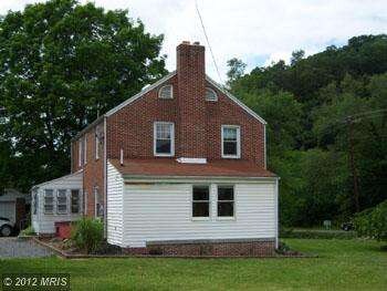 381 Biser St, Berkeley Springs, WV 25411 - photo 7