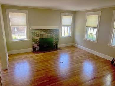 5 Clifton Ave unit 2, Marblehead, MA 01945 - photo 3