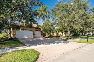 13185 SW 44th St, Davie, FL 33330 - photo 3