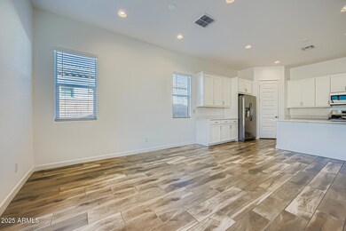 10052 Dutchman Dr, Apache Junction, AZ 85120 - photo 7