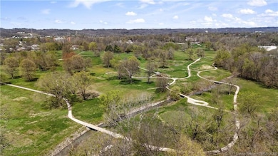 1706 Gray Brook Ln, New Albany, IN 47150 - photo 6