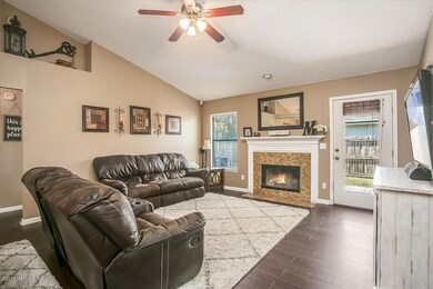 5328 Tessa Terrace, Jacksonville, FL 32244 - photo 4