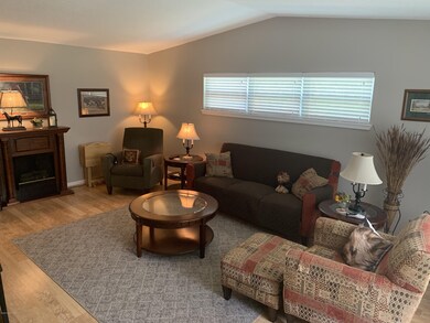 LRZf9smbQTqKWEfmjO52UQ