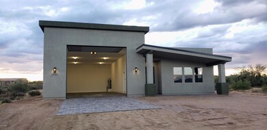 3 bed 2 bath 62x26x15 RV Garage (3)
