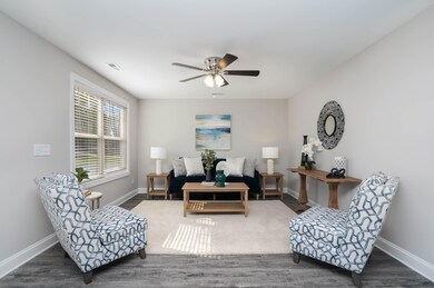 610 Poplar St, Statesville, NC 28677 - photo 2