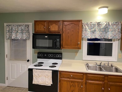 544 Hull St, Staunton, VA 24401 - photo 5