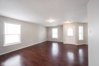 14391 Banister Dr, Noblesville, IN 46060 - photo 3