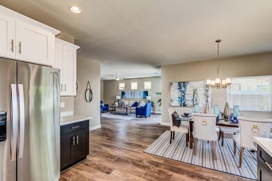 2313 N 27th Place, Phoenix, AZ 85008 - photo 5