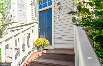 202 Heaton Ct, Purcellville, VA 20132 - photo 4