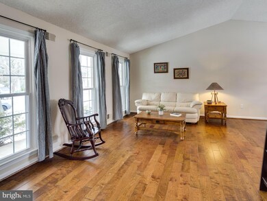 6305 Windward Dr, Burke, VA 22015 - photo 5