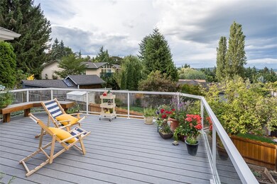 16424 NE 44th Way, Redmond, WA 98052 - photo 4