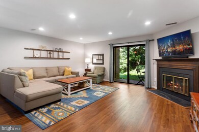 3830B Steppes Ct, Falls Church, VA 22041 - photo 6