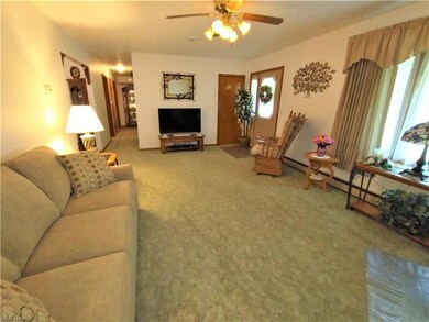 Spacious living room