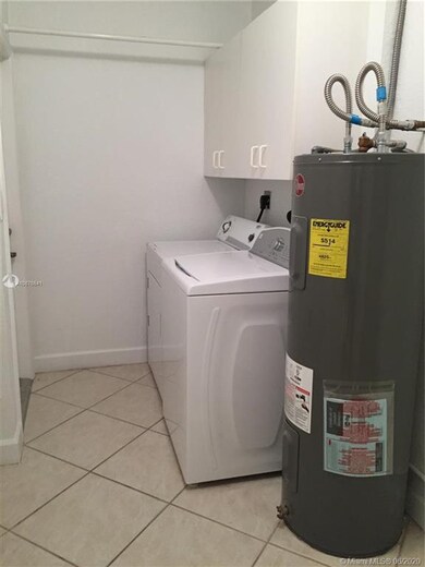 10906 NW 69th Terrace, Doral, FL 33178 - photo 7