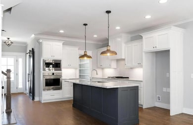 4081 Barnsley Loop, Ooltewah, TN 37363 - photo 3