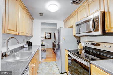 1854 Blue Jay Ct, Severn, MD 21144 - photo 7