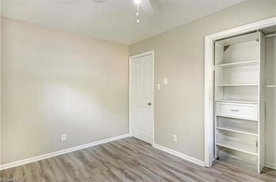 211 Auden Dr, Greensboro, NC 27406 - photo 4