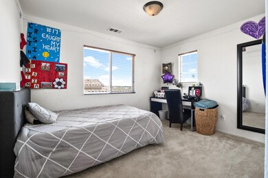 3413 Leopard Ct, Rosamond, CA 93560 - photo 3