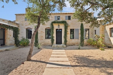 6507 N State Highway 16, Fredericksburg, TX 78624 - photo 2