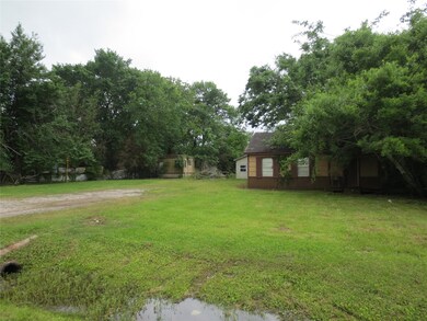 3614 Mohawk St, Houston, TX 77093 - photo 5