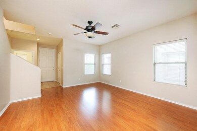 1214EVermontDr004