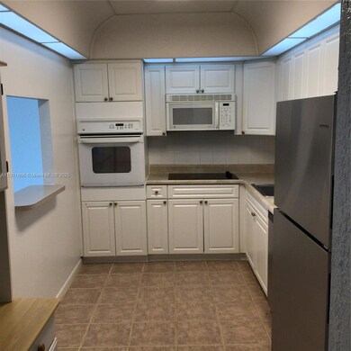 Oceanview Condominium unit 611, Sunny Isles Beach, FL 33160 - photo 3