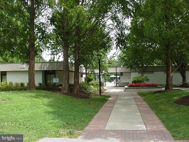 5974 Camelback Ln, Columbia, MD 21045 - photo 7