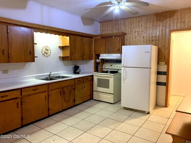 301 Fowler Ave, Berwick, PA 18603 - photo 5