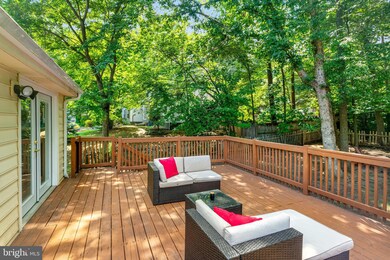 16104 Benedict Ct, Woodbridge, VA 22191 - photo 5