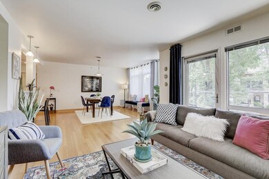 15 S Broom St unit 203, Madison, WI 53703 - photo 5