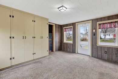 42 Lowell St, Westbrook, ME 04092 - photo 2