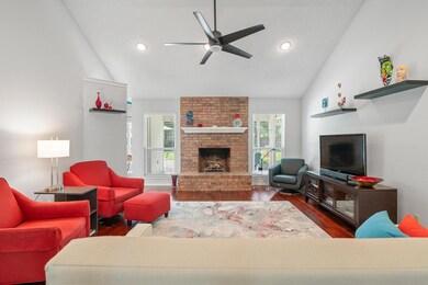 2107 Pecan St, Bonham, TX 75418 - photo 5