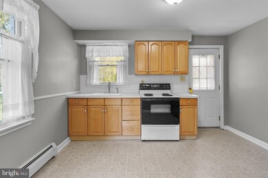 6450 Crescent Ave, Bensalem, PA 19020 - photo 7