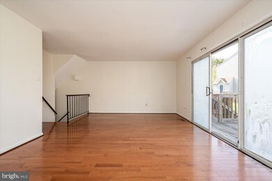 3522 Cherry Hill Ct, Beltsville, MD 20705 - photo 7