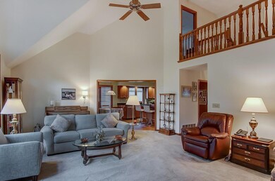 826 Crestway Dr, Columbus, OH 43235 - photo 6