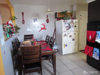 KITCHEN APT 4 WITH CERAMIC TILE FLOOR
