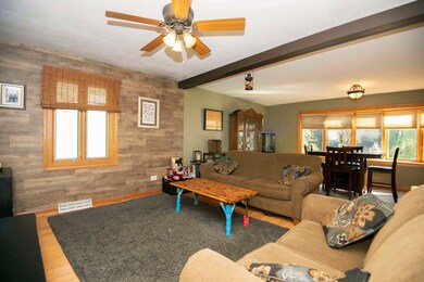 18042 Stewart Ave, Homewood, IL 60430 - photo 6