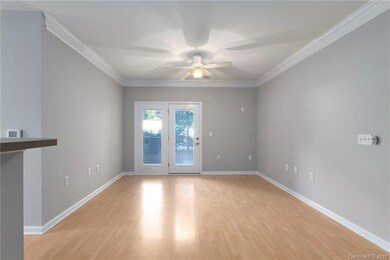 614 Appeldoorn Cir unit 614, Asheville, NC 28803 - photo 4