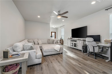 4705 Milagro Loop, Bryan, TX 77807 - photo 6