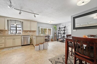 257 Forest St, Methuen, MA 01844 - photo 6