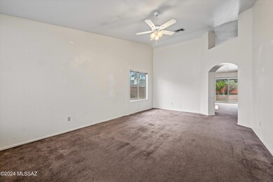06-Living Area